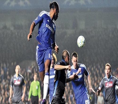 欧冠末轮：切尔西换帅时节再遇那不勒斯，巴萨角球危机是偶然