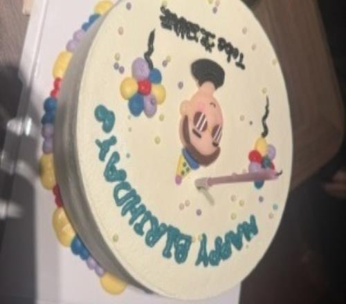 起码不嘴硬！Vampire更博：兄弟们下场继续加油今天我打的太烂了徐神牛逼