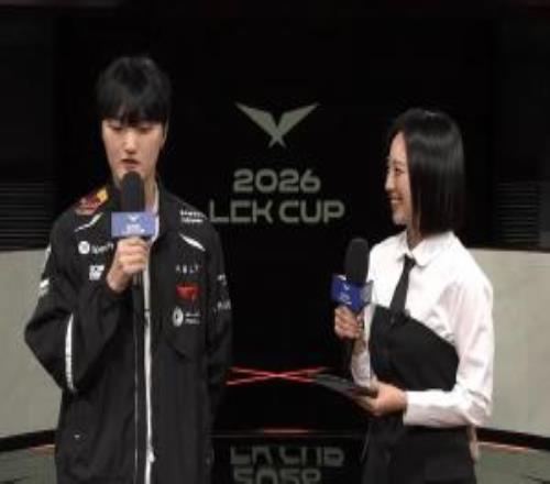 Peyz：keria本来就巴德玩得非常好，拿到巴德时感觉非常可靠